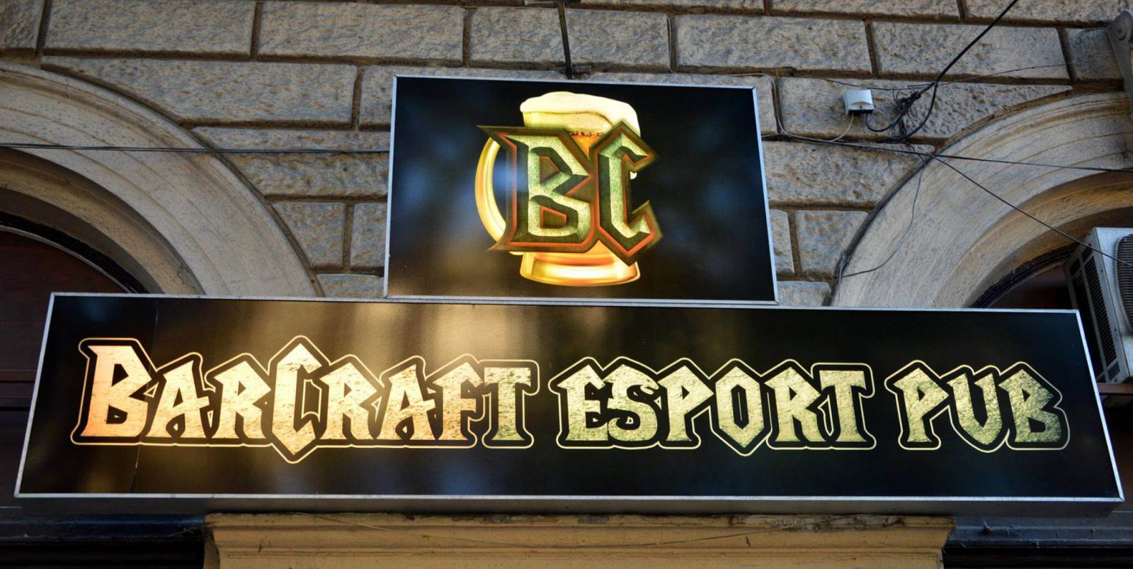 barcraft esport bár